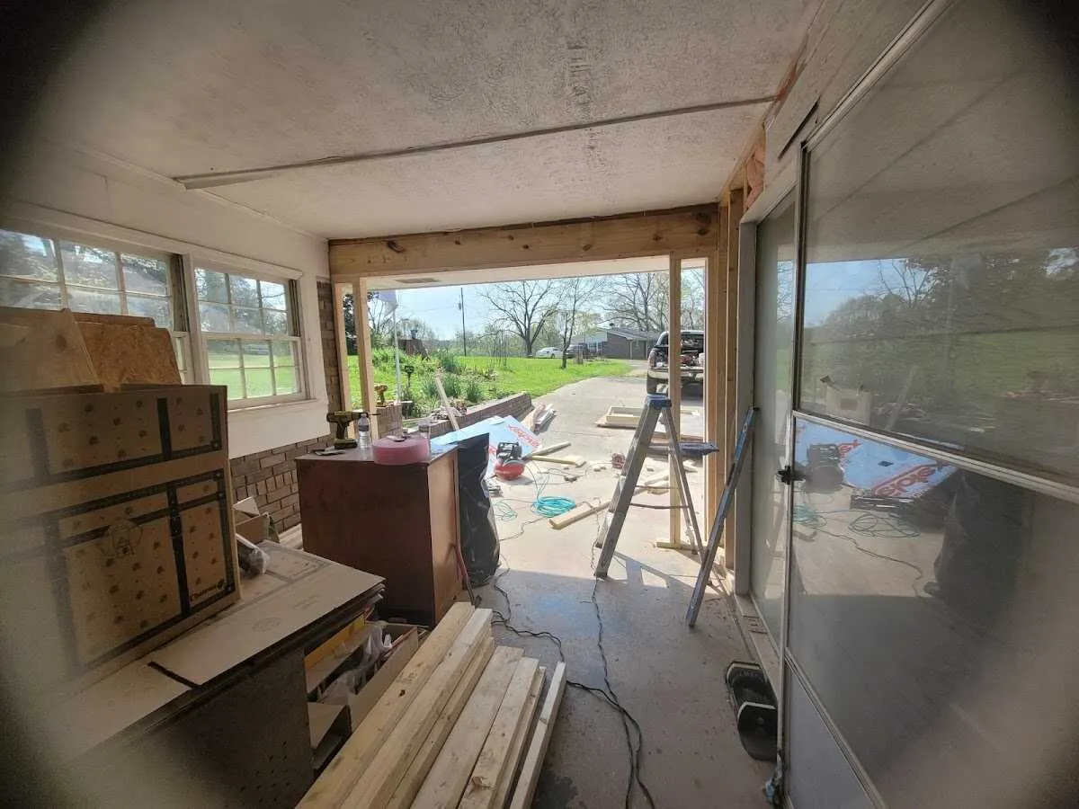 Air movers and dehumidifier for Water Mitigation Services in Hammond